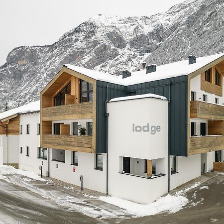 Brandlhof Lodge Зальфельден Экстерьер фото